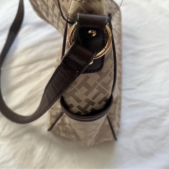 👜 tommy hilfiger bag 👜 - Picture 4 of 9